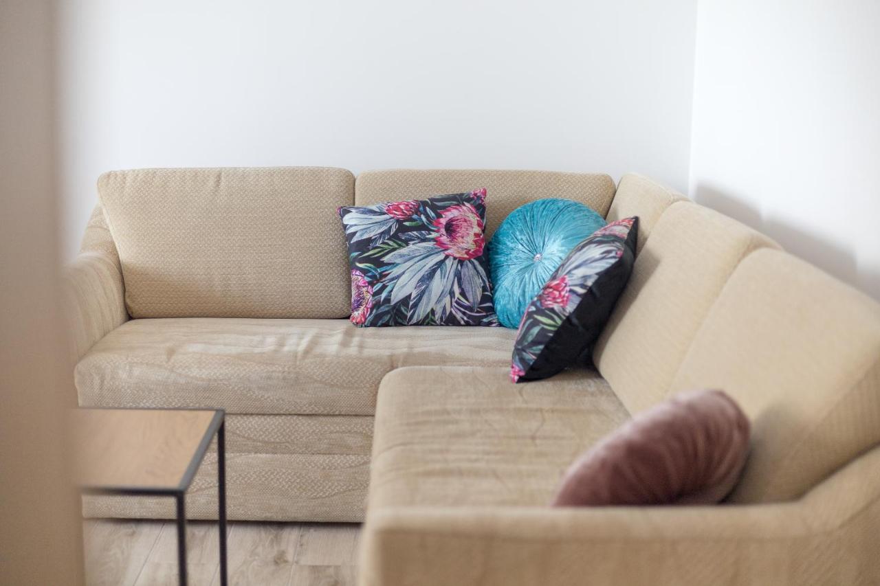 Metro Targowek Homely Apartment 바르샤바 외부 사진